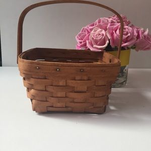 1989 Longaberger 8.5” Square Handle Basket